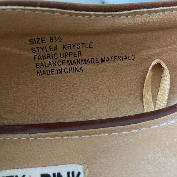 Celebrity Pink Slip On Flats Size 8.5 EUC - Picture 6 of 6